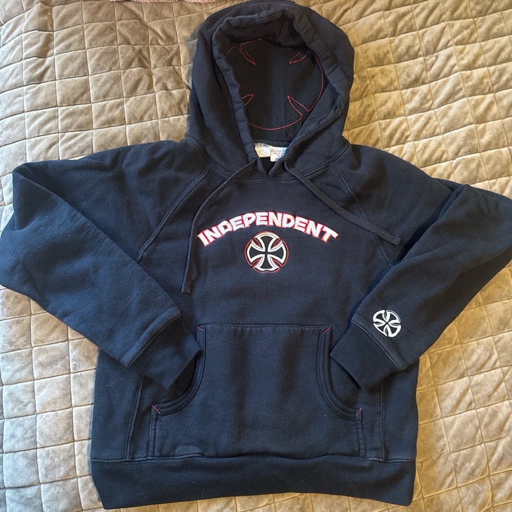 Vintage Y2K Independent Truck Co Boys M Hoodie - 4 Hits - Skater Girl Cropped